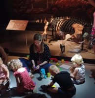 Petites histoires de dino -  mes premiers pas au musée