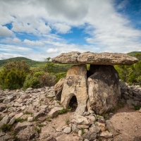 Prieuré dolmen cred Prieur